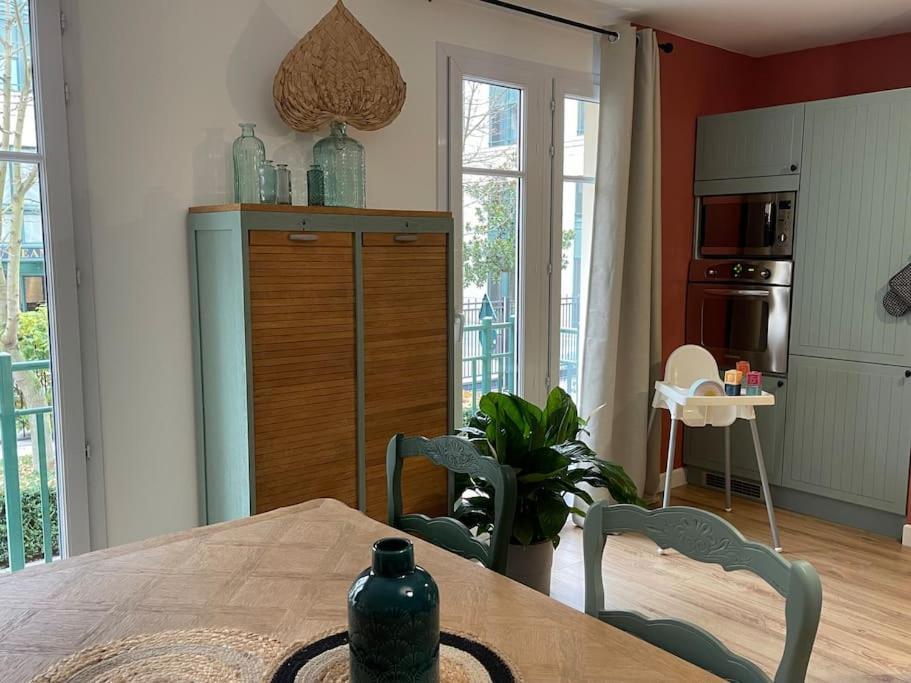 Appartement Familial 8 Personnes Proche De Disney Et Paris เชสซี ภายนอก รูปภาพ